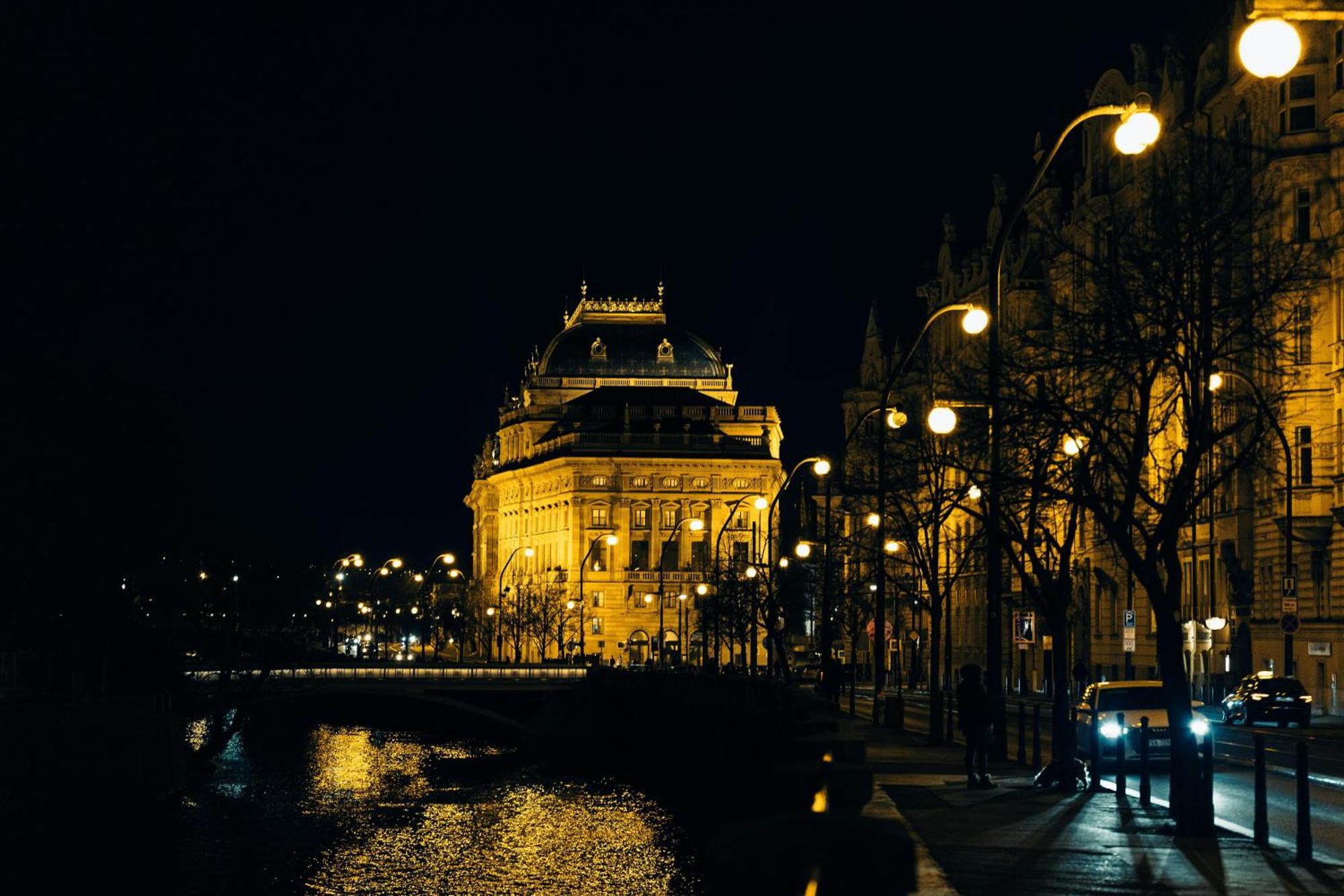 New Design & Style Apartments 50M From Wenceslas Square Praga Exterior foto