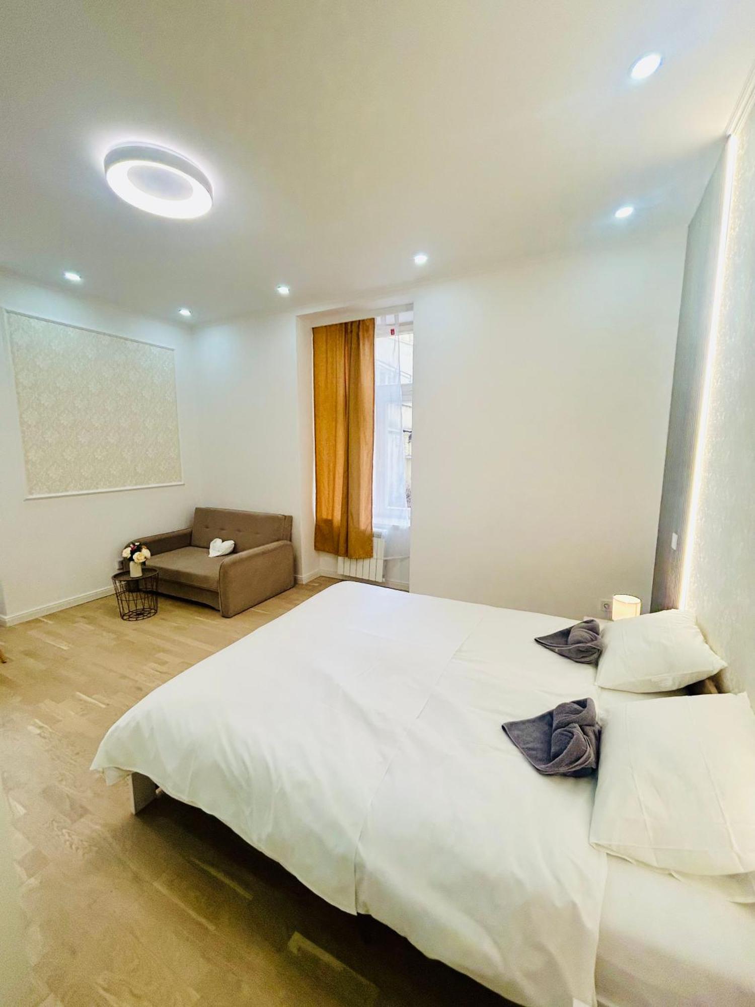 New Design & Style Apartments 50M From Wenceslas Square Praga Exterior foto